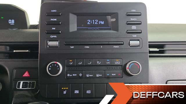 Hyundai STARIA 4WD Tourer 9-Seater Modern купить на сайте DeffCars