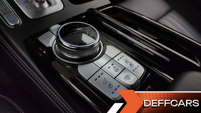 Genesis G90 3.3 T AWD Premium Luxury купить на сайте DeffCars