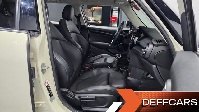 Mini COOPER 5Door Standard 3rd купить на сайте DeffCars
