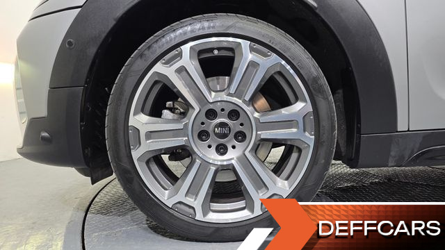 Mini COUNTRYMAN ALL4 Classic Launch Pack 2nd купить на сайте DeffCars