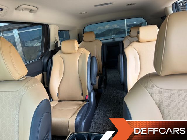 Kia CARNIVAL 9-Seater Noblesse купить на сайте DeffCars