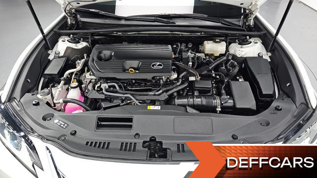 Lexus ES Luxury Plus купить на сайте DeffCars