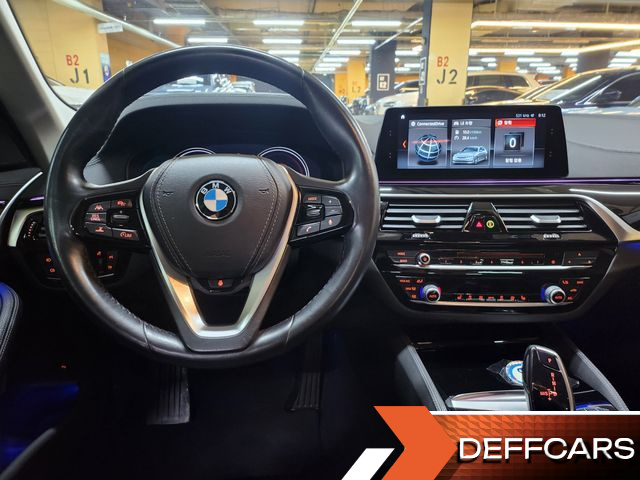 BMW 5-SERIES 520i Luxury купить на сайте DeffCars
