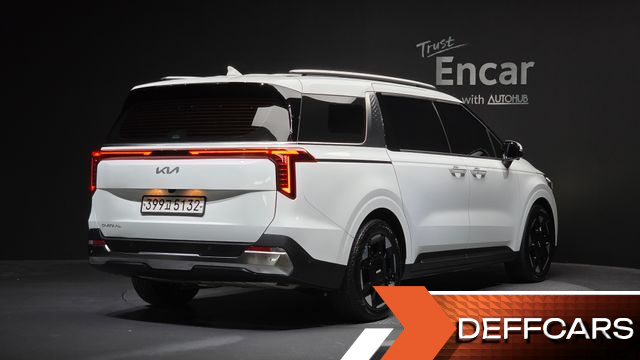 Kia CARNIVAL 7-Seater Signature купить на сайте DeffCars