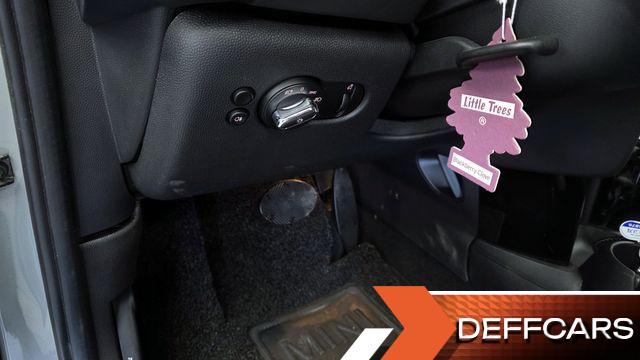 Mini COOPER 5Door Classic Third Generation купить на сайте DeffCars