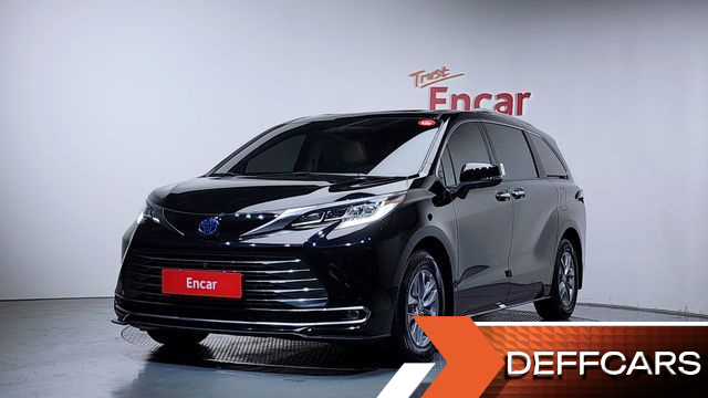 Toyota SIENNA 2.5 Hybrid AWD купить на сайте DeffCars