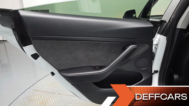 Tesla MODEL 3 Long Range AWD купить на сайте DeffCars