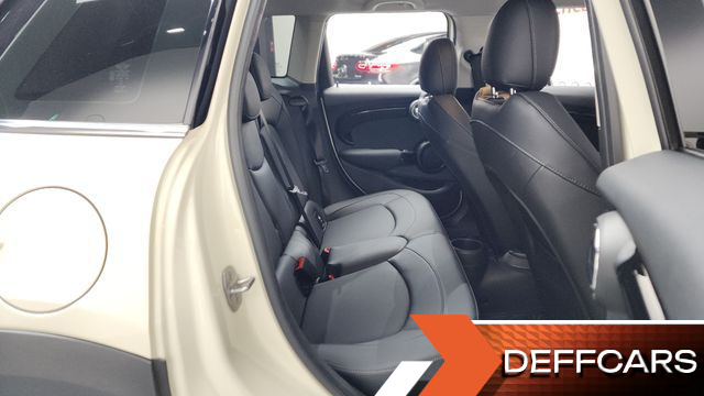 Mini COOPER Classic Plus Launch Pack Third Generation купить на сайте DeffCars