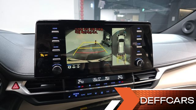 Toyota SIENNA 2.5 Hybrid AWD купить на сайте DeffCars