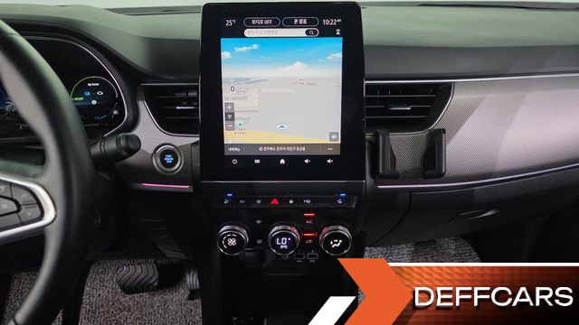 Renault-KoreaSamsung XM3 1.6 E-TECH Inspire e-shifter купить на сайте DeffCars