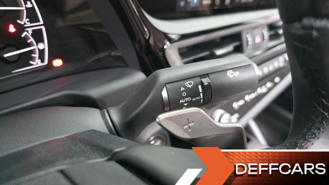 Lexus ES Executive купить на сайте DeffCars