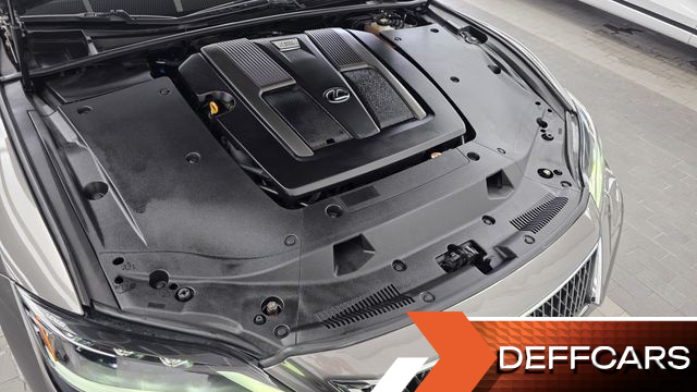 Lexus LS 3.5 Luxury AWD купить на сайте DeffCars