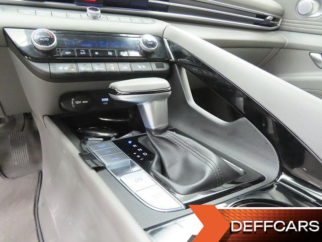 Hyundai AVANTE Inspiration купить на сайте DeffCars