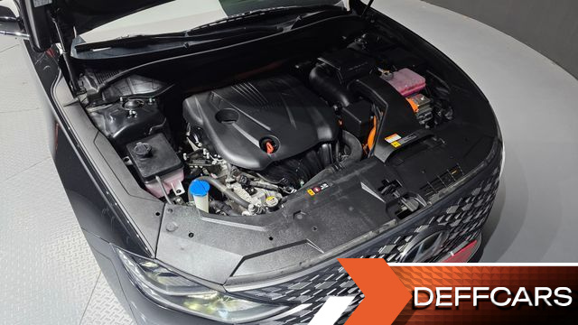 Hyundai GRANDEUR Le Blanc купить на сайте DeffCars