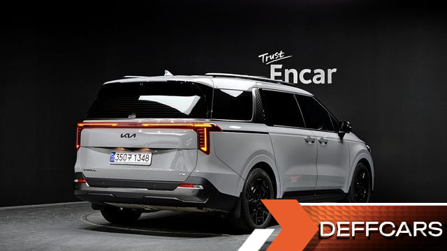 Kia CARNIVAL 7-Seater Gravity купить на сайте DeffCars