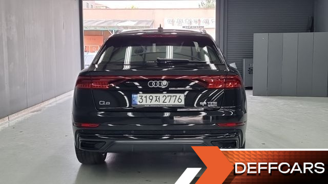 Audi Q8 55 TFSI Quattro Premium купить на сайте DeffCars