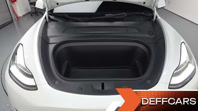 Tesla MODEL Y Long Range AWD купить на сайте DeffCars