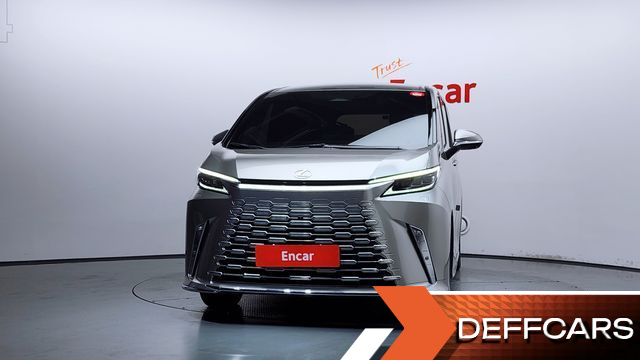 Lexus LM 500h Executive купить на сайте DeffCars