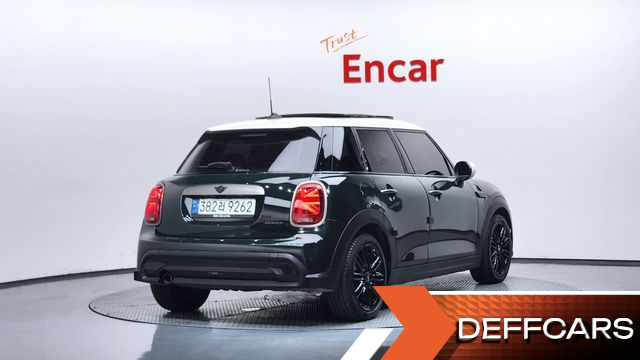 Mini COOPER 5Door Resolute Edition 3rd Gen купить на сайте DeffCars