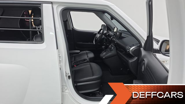 Hyundai CASPER Van Smart купить на сайте DeffCars