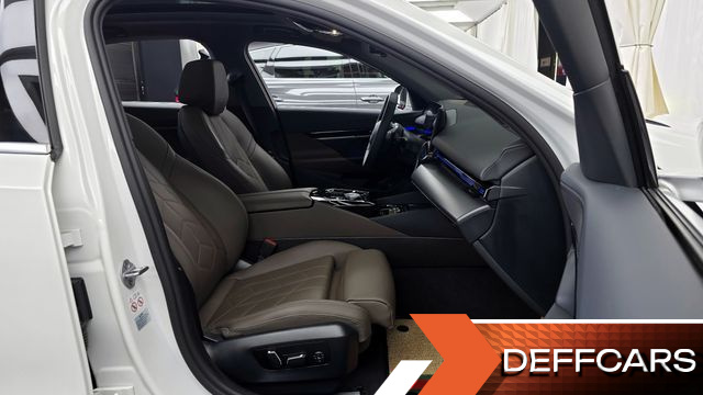 BMW 5-SERIES 520i купить на сайте DeffCars