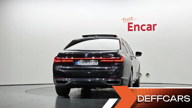 BMW 7-SERIES 740Li xDrive Design Pure Excellence купить на сайте DeffCars