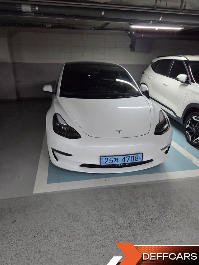 Tesla MODEL 3 Long Range AWD купить на сайте DeffCars