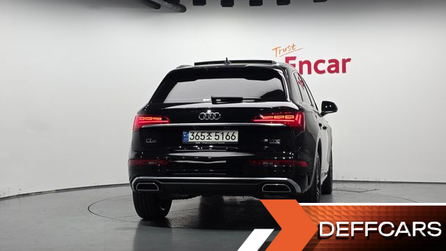 Audi Q5 45 TFSI Quattro Premium купить на сайте DeffCars