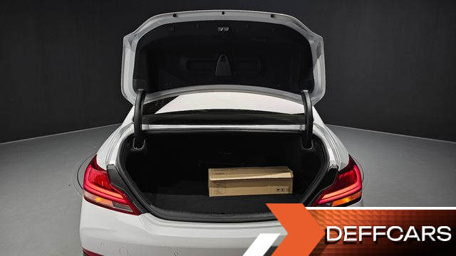 Genesis G70 2.0T Supreme купить на сайте DeffCars