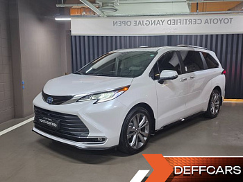 Toyota SIENNA 2.5 Hybrid 2WD купить на сайте DeffCars