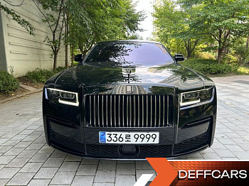 Rolls-Royce GHOST 6.7 V12 Black Badge купить на сайте DeffCars
