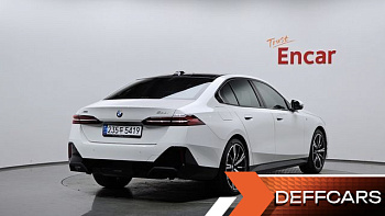 BMW 5-SERIES 530i xDrive M Sport купить на сайте DeffCars