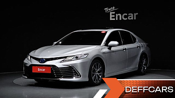 Toyota CAMRY 2.5 XLE Hybrid купить на сайте DeffCars