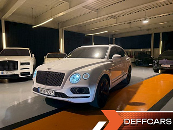 Bentley BENTAYGA 6.0 W12 купить на сайте DeffCars