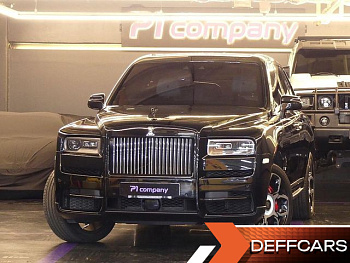 Rolls-Royce CULLINAN 6.7 V12 Black Badge купить на сайте DeffCars