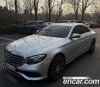 Mercedes E-CLASS E220d 4MATIC Exclusive купить на сайте DeffCars