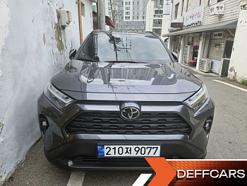 Toyota RAV4 2.5 2WD Hybrid XLE купить на сайте DeffCars