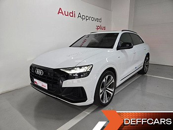 Audi Q8 55 TFSI Quattro Premium купить на сайте DeffCars