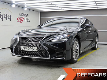 Lexus LS 3.5 Platinum AWD купить на сайте DeffCars