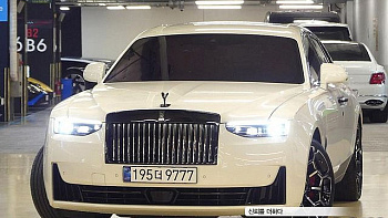 Rolls-Royce GHOST 6.7 V12 Black Badge купить на сайте DeffCars