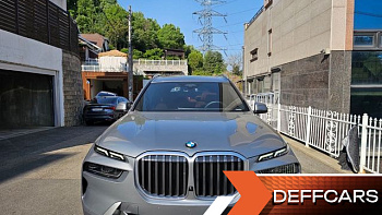 BMW X7 xDrive 40i Design Pure Excellence 6-Seater купить на сайте DeffCars