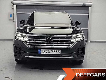 Volkswagen TOUAREG 3.0 TDI R-Line купить на сайте DeffCars