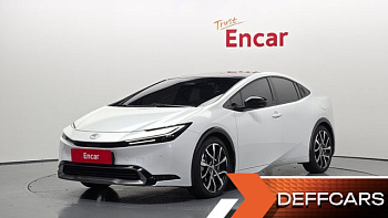 Toyota PRIUS 2.0 PHEV XSE купить на сайте DeffCars