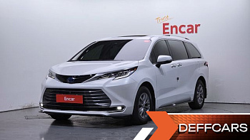 Toyota SIENNA 2.5 Hybrid AWD купить на сайте DeffCars