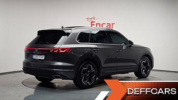 Volkswagen TOUAREG 3.0 TDI Prestige купить на сайте DeffCars