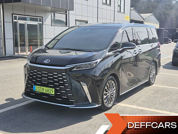 Lexus LM 500h Royal купить на сайте DeffCars