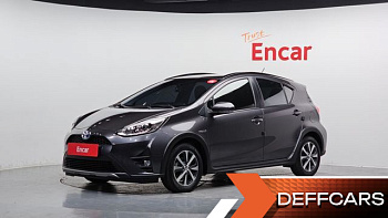 Toyota PRIUS 1.5 Crossover купить на сайте DeffCars