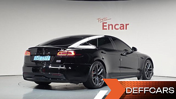 Tesla MODEL S Plaid купить на сайте DeffCars