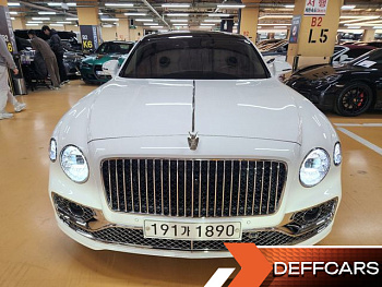 Bentley FLYING SPUR 4.0 купить на сайте DeffCars