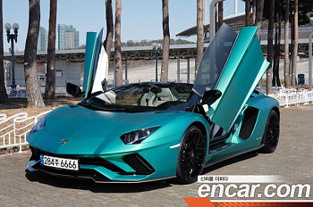 Lamborghini AVENTADOR S LP740-4 Roadster купить на сайте DeffCars